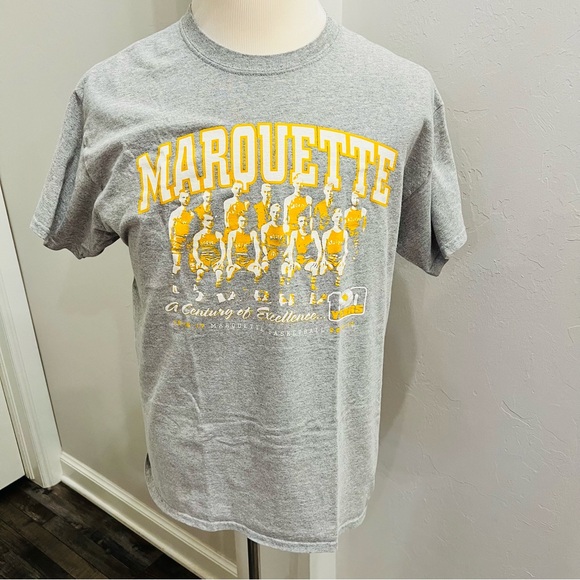 Gildan Other - Gildan Gray Tee with Yellow Marquette Team Graphic